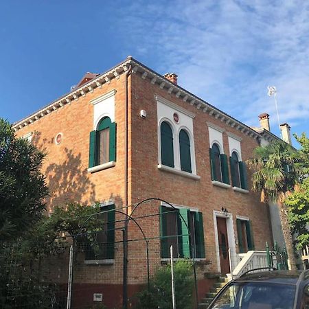 Villa Contarini B&B Lido di Venezia Exterior photo